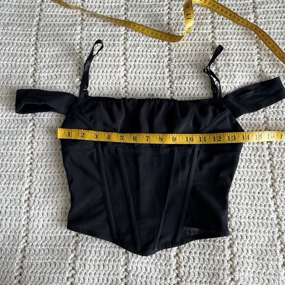 I.AM.GIA Black Crop Top - Picture 3 of 8